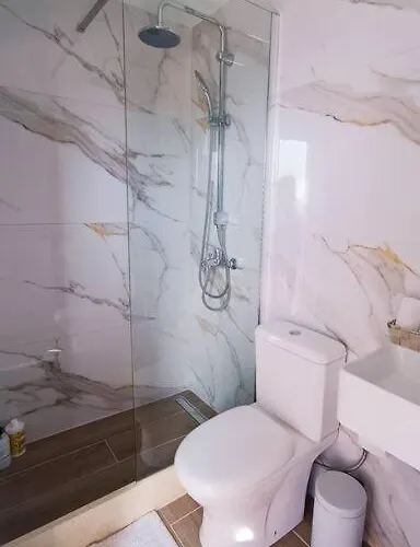 Verano Palmas Apartment_near The Sea-free Parking Herszonisszosz